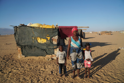 Příběh Feliciany: Jak se žije bez čisté vody v poušti Namibe 