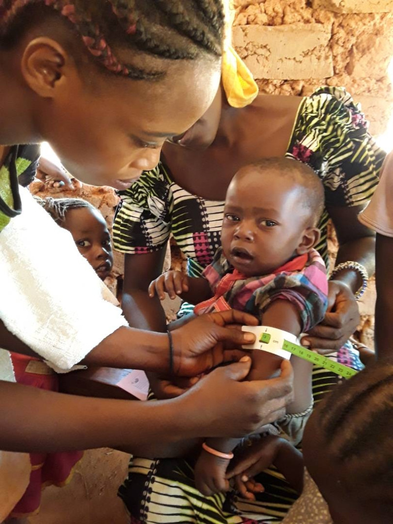 Léčba akutní podvýživy v oblasti Kabambare