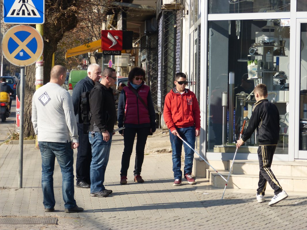 Začlenění osob se zrakovým postižením a prevence zrakových vad v Kosovu
