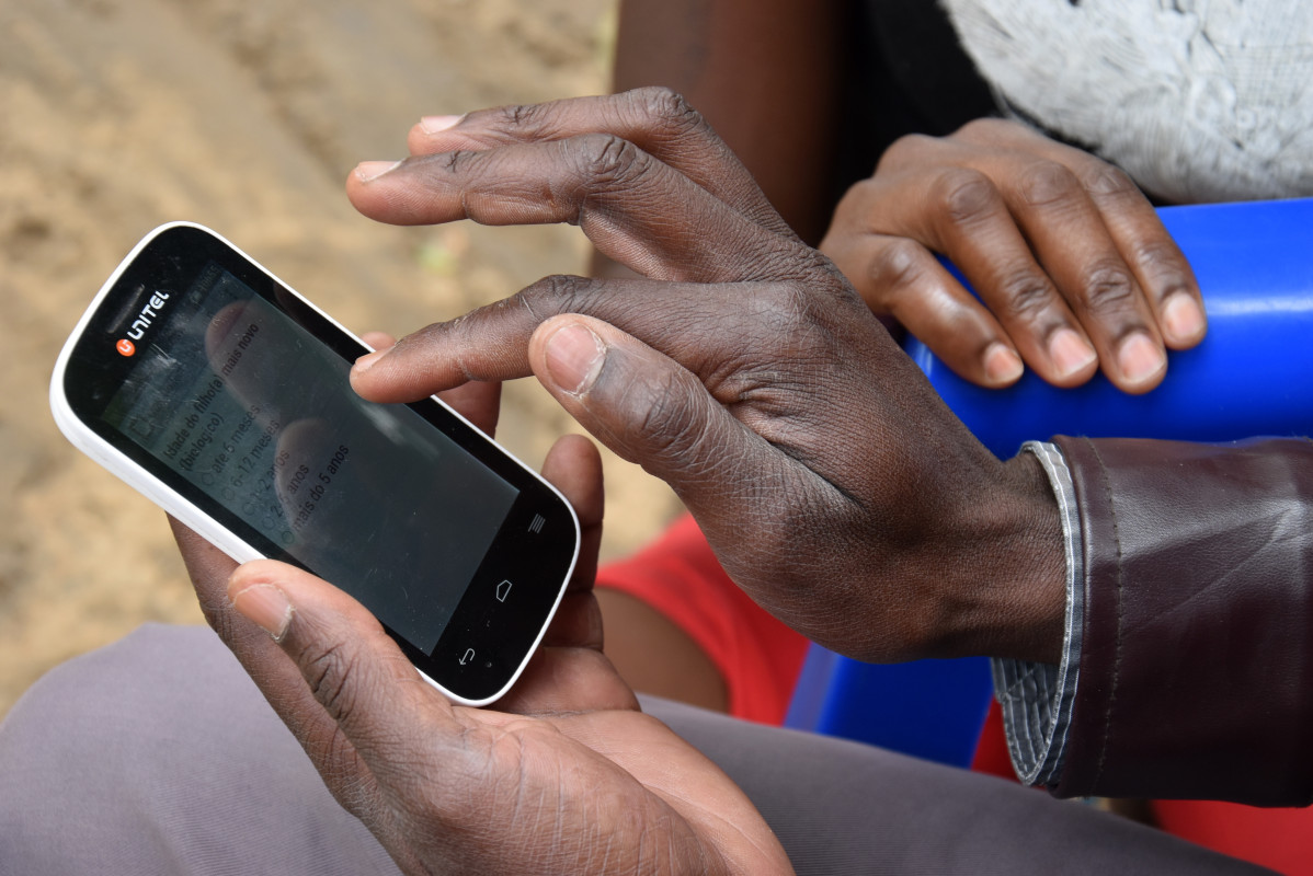 Zdraví „přes mobil“ - hlasové zprávy pro matky a pečovatele