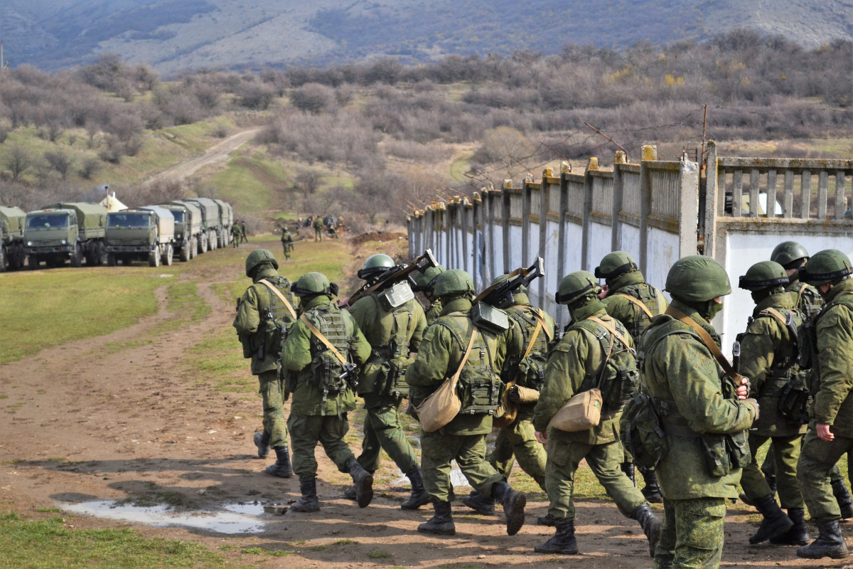 Ruští vojáci na Krymu v roce 2014.