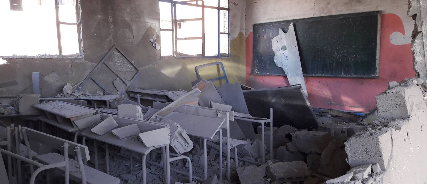 Tři dny po útoku šly děti opět do školy. Navzdory bombardování děti v Sýrii potřebují vzdělání