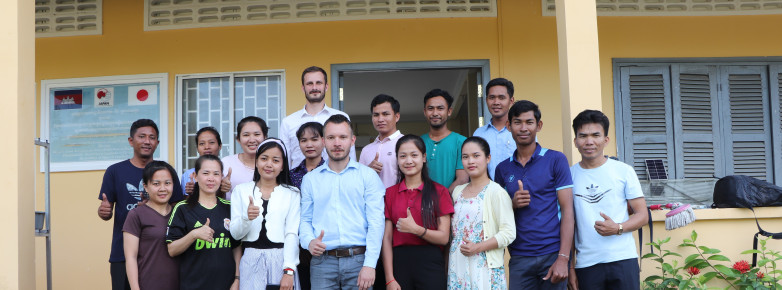 Zlepšujeme podmínky pro výuku na středních technických školách na kambodžském venkově a poskytujeme učitelům školení